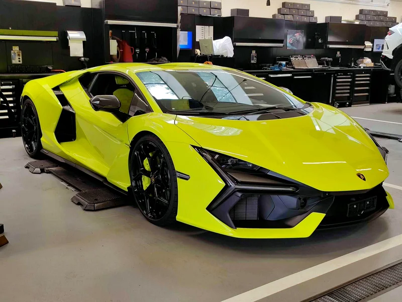 2025 LAMBORGHINI REVUELTO63613467486593119