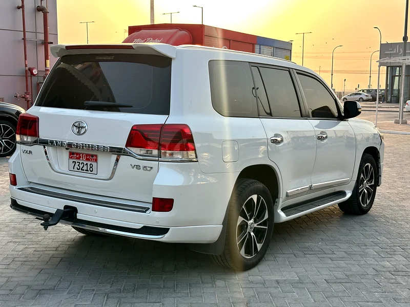 Toyota Station 2015 5.763613131542914113