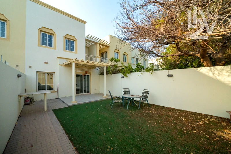 SINGLE ROW | NEAR DBS | UPGRADED VILLA63729026168321110