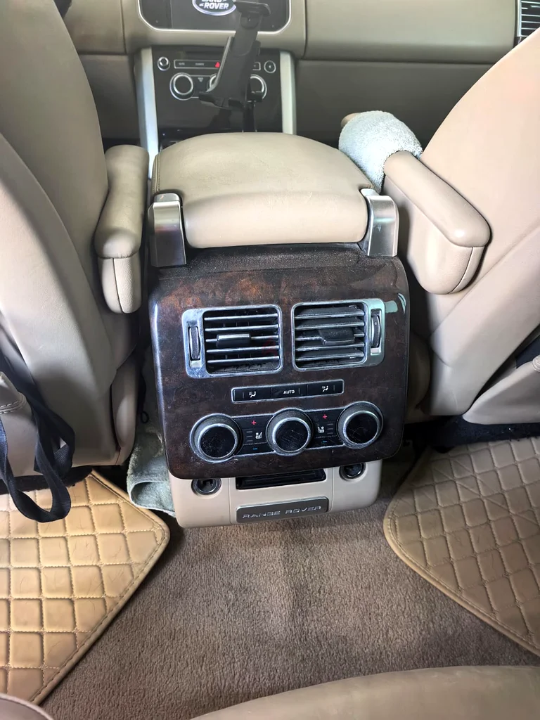 RANGE ROVER SE SUPERCHARGED FULLY LOADED  IN AMAZING CONDITION63612089940482114