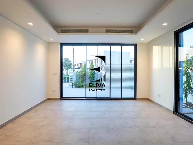 Single Row | Move In Ready | High-End Finishing63850529643779114