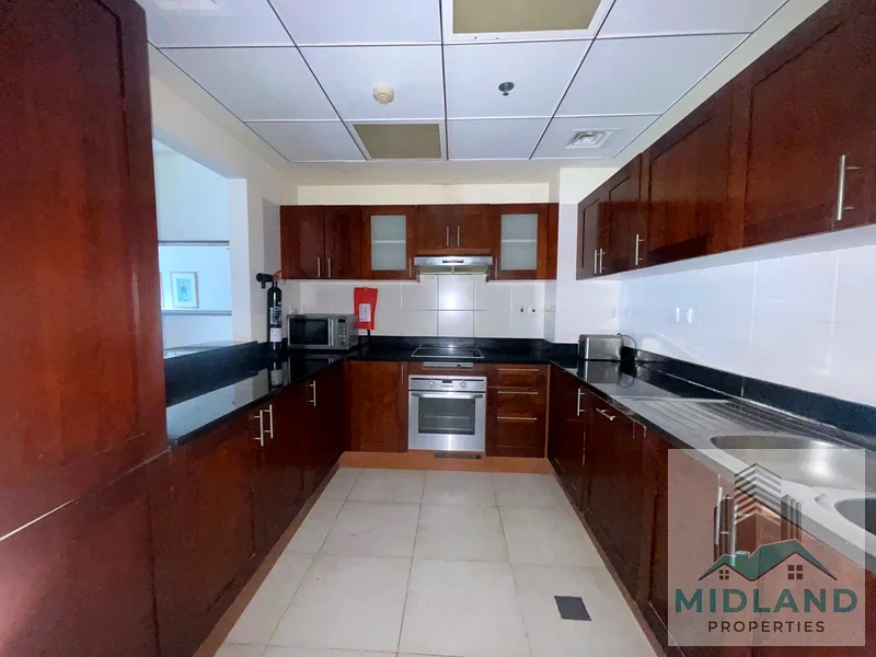 Nice & Huge | Up-graded | Un- Furnished 1 BHK | Lake View | JLT63654982886017113