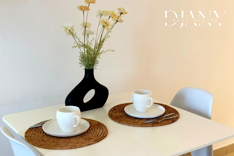 All included | Furnished | Lake view | Vacant  mid October63748964463619114