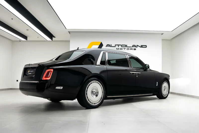 2026 ROLLS ROYCE PHANTOM EWB | GCC | MAIN DEALER WARRANTY SERVICE | VIP REAR SEATS63612065111298111