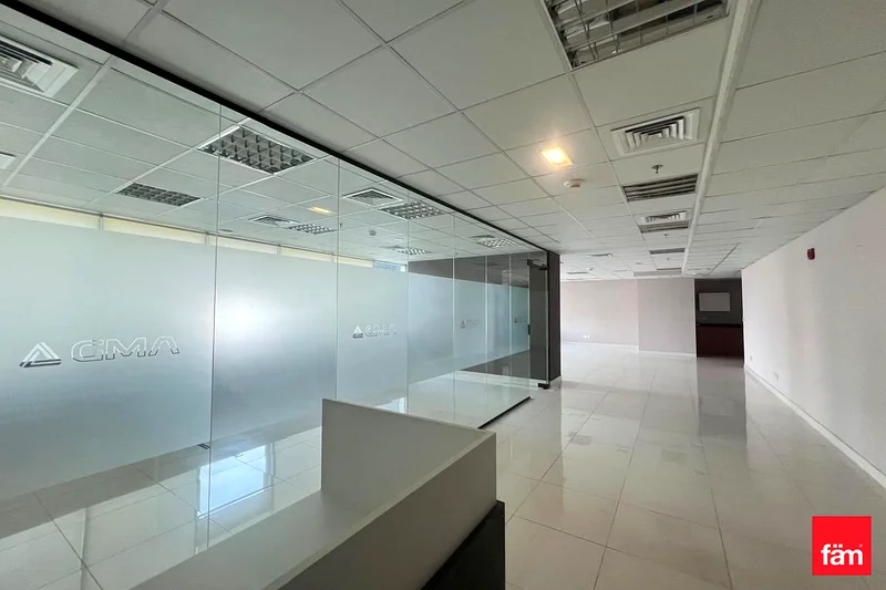 Investment Deal | Fully fitted & pantry63827054497282111