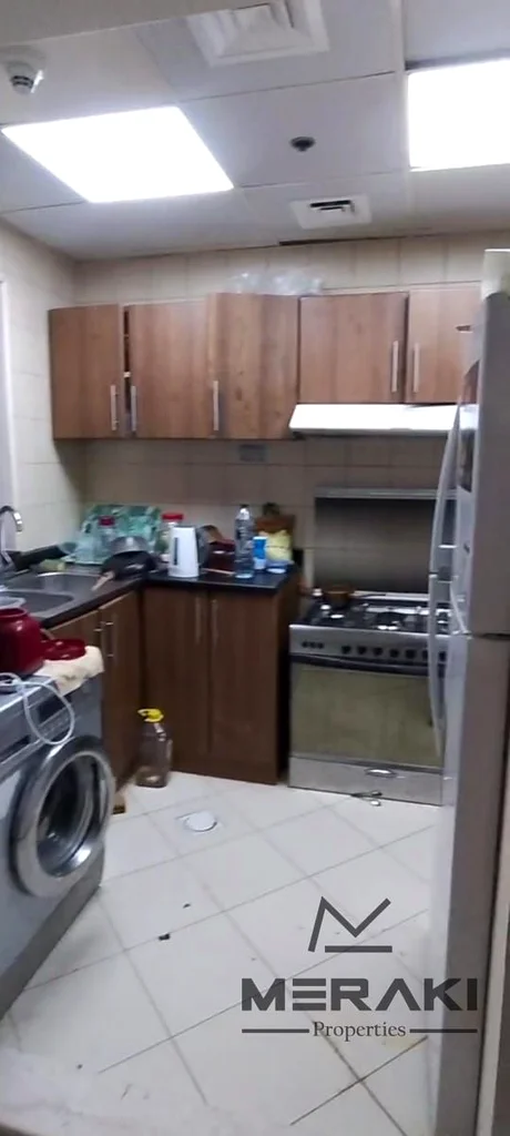 🏢 فرصة استثمارية – شقة من غرفتي نوم ماستر بإطلالة على البحر في قلب عجمان63866307128578113