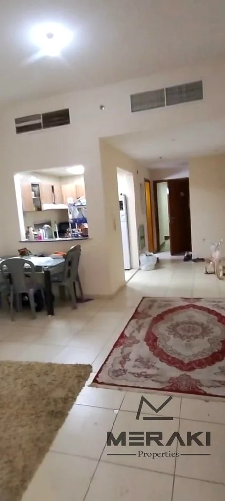 🏢 فرصة استثمارية – شقة من غرفتي نوم ماستر بإطلالة على البحر في قلب عجمان63866307128578114