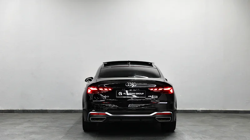 أودي A5 | 45 TFSI | كيلومترات قليلة | 1,950 درهم شهريًا | رقم مرجعي#A05808363612080232578114