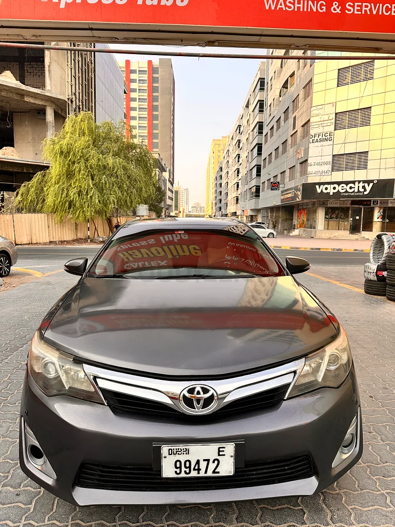 Toyota Camry full option63612449995778112