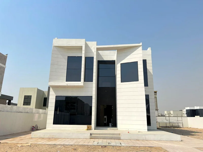 | MODERN DESIGN | GREAT LOCATION | READY TO MOVE |63725079716611110