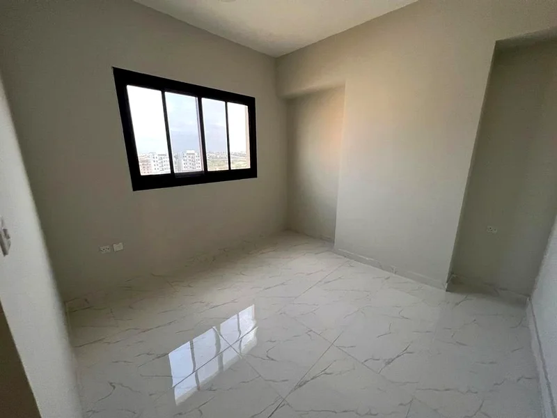 الجروف 2، خلف فندق راديسون بلو، بالقرب من مخرج دبي63714836758273112