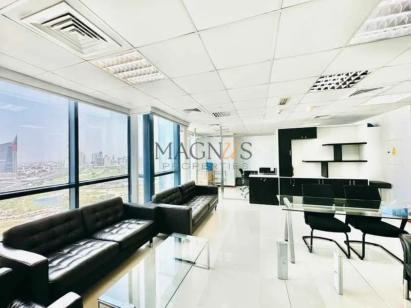 منظر ميناء على النهر | بالقرب من المترو | DMCC63619670164609111