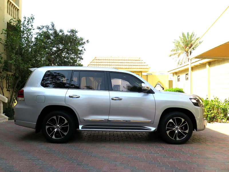 Toyota Land Cruiser GXR Grand Touring V6 202163613130259714112