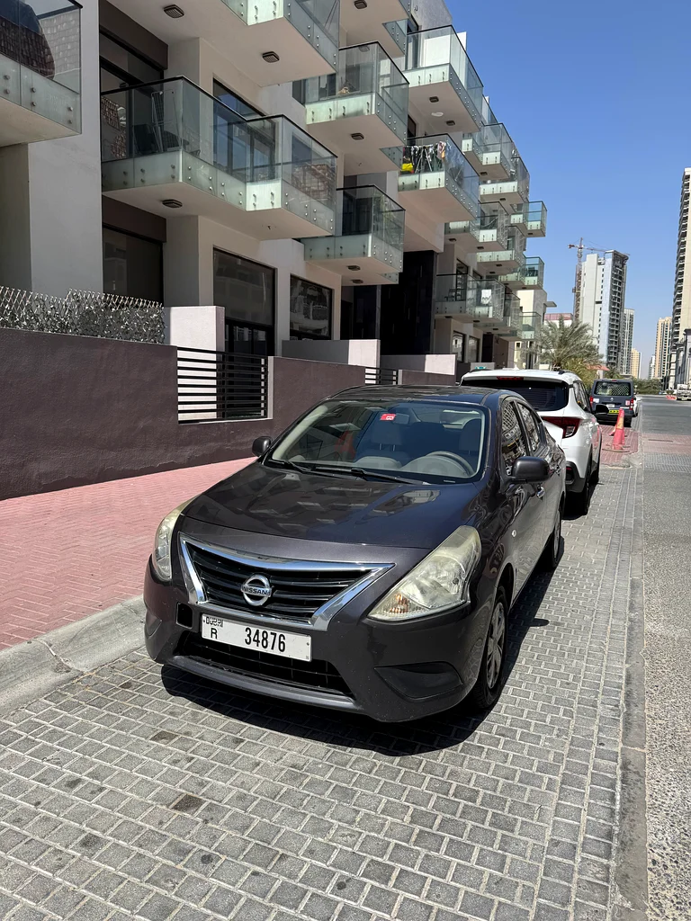 Nissan Sunny Gray 201963612796028162111