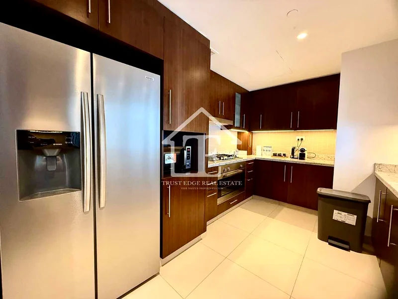 نمط حياة فاخر | غرفة خادمة | مؤثثة بالكامل63770523906691112