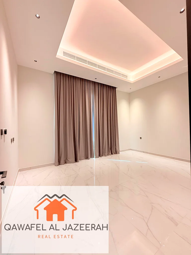 Luxurious brand new villa for rent in al lhawaneej ( 6bedroom + hall + majlas + swimming pool + maid room )63726296931075113