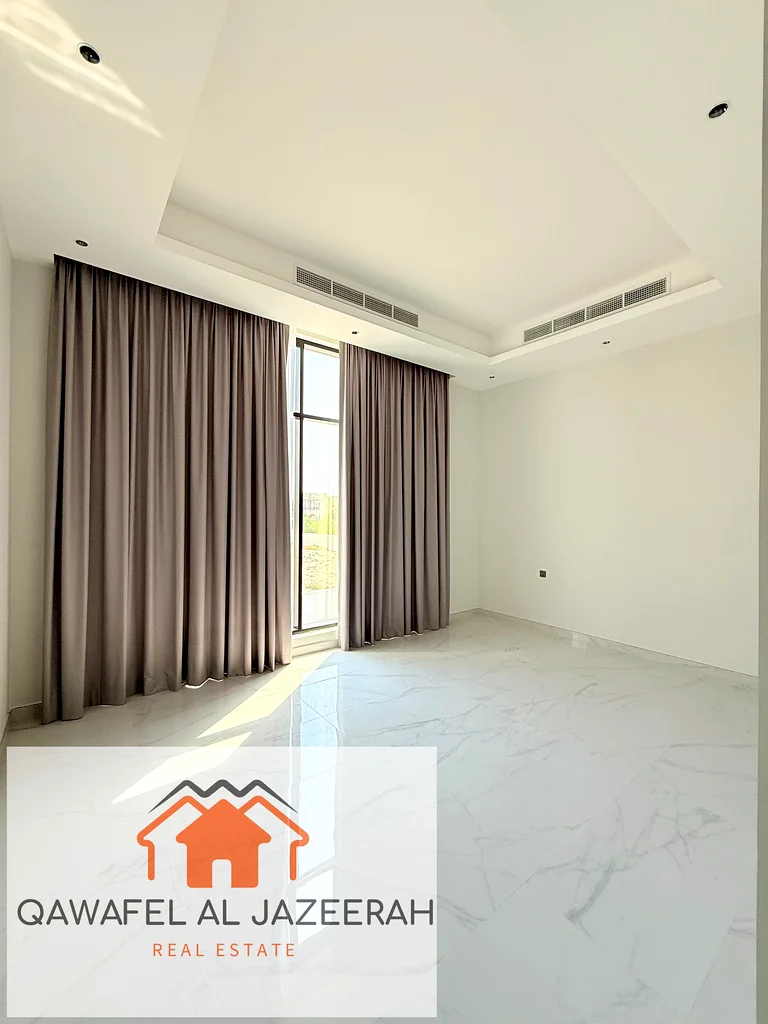 Luxurious brand new villa for rent in al lhawaneej ( 6bedroom + hall + majlas + swimming pool + maid room )63726296931075114