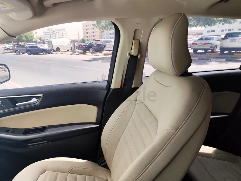 Ford Edge SEL 2017_ENGINE V6 3.5 L_AGENCY MAINTAINED63612082910977111