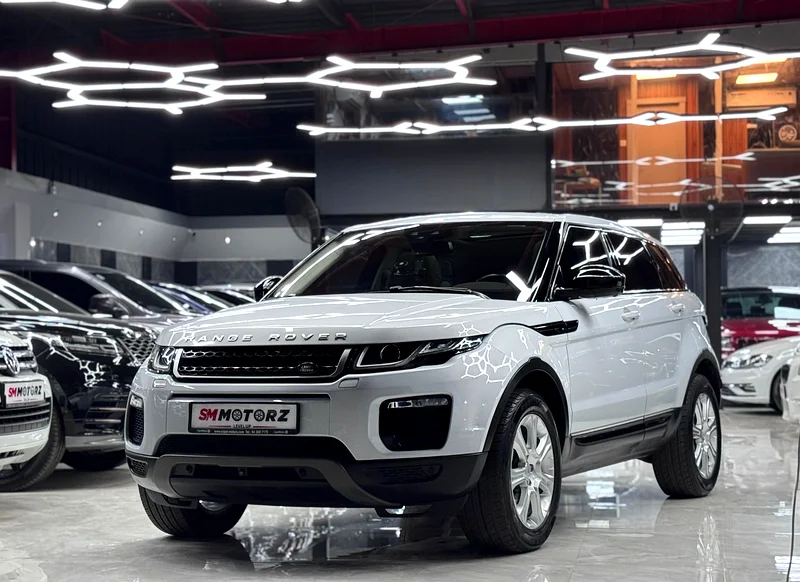 2016 GCC RANGE ROVER EVOQUE MINT CONDITION WITH WARRANTY AND FINANCE AVAILABLE63612055700353113