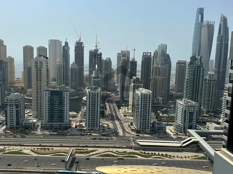 بالقرب من المترو | بدون رسوم تشغيل المبرد | إطلالة على البحيرة | الطابق العلوي63654982870401111