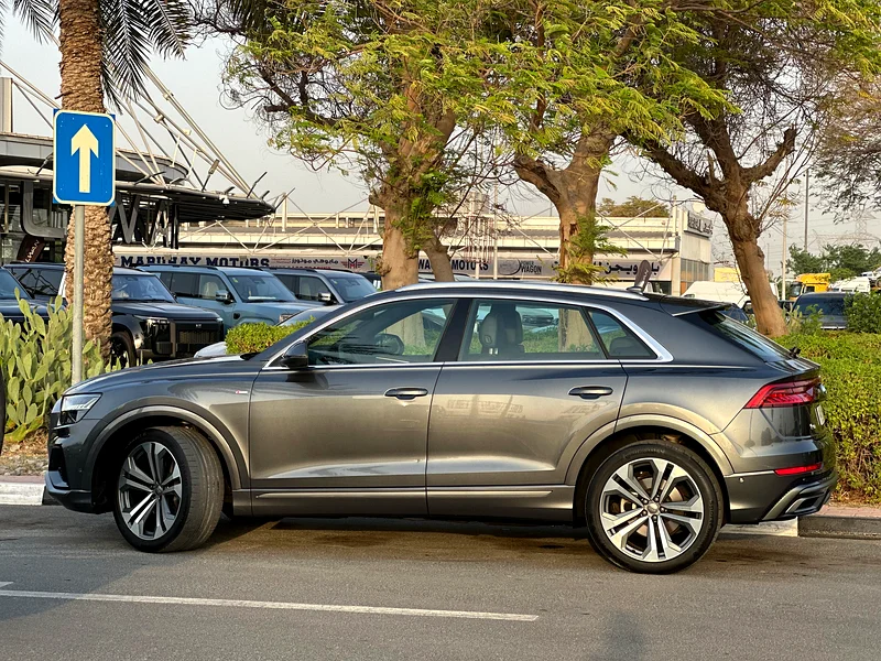 *LOWEST PRICE* FULL SERVICE HISTORY 2019 AUDI Q8 S-LINE NO ACCIDENTS NO REPAINT63612080023811113
