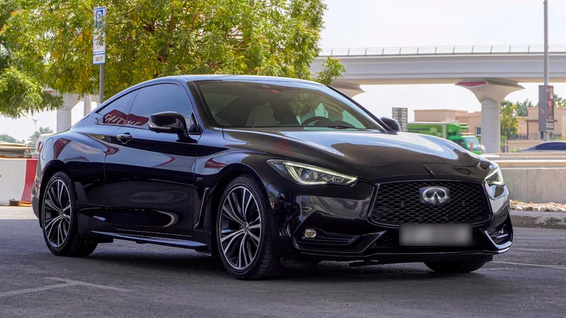 إنفينيتي Q60 3.0t بريميوم كوبيه – أسود جيت/جلد بيج، 80,000 كم، خدمة كاملة63613736416513111