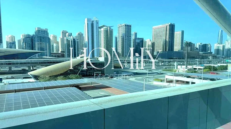 Next to Metro | Partitioned | Low Floor63827054479873114