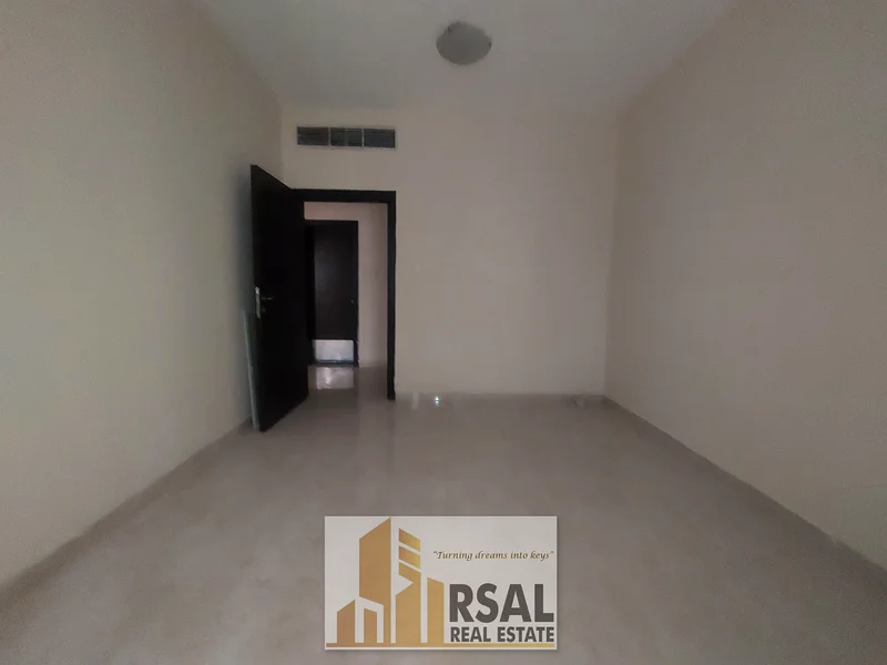 مع حصة قريبة _ مثل الجديد _ على الطريق بالقرب من الخالج _ للعائلات فقط63704145459585111
