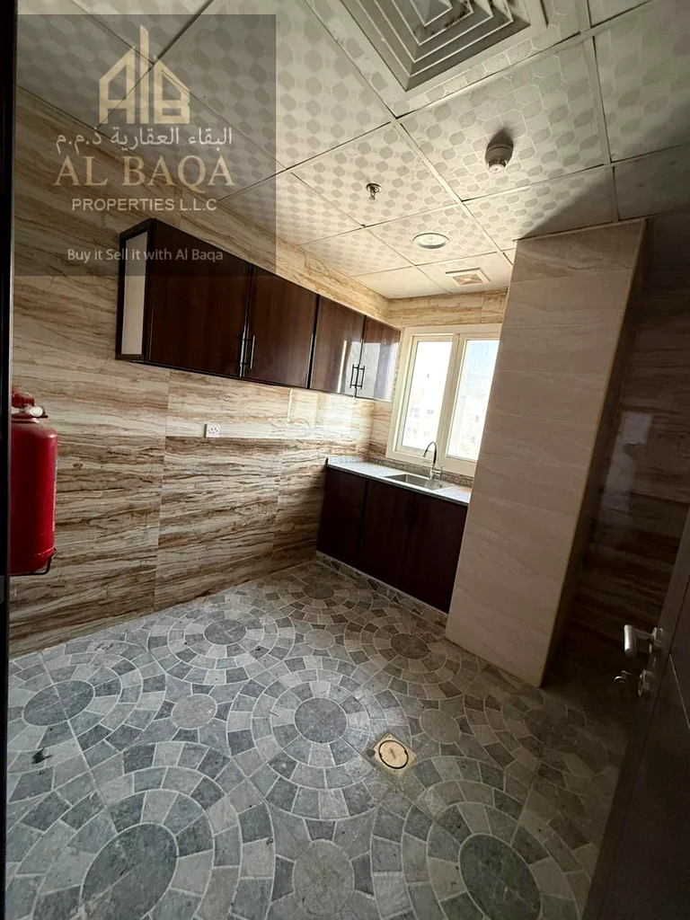 شهر مجاني | إطلالة على المدينة بالكامل | كليًا جديد | سهولة الوصول إلى الطريق الرئيسي63809959184003111