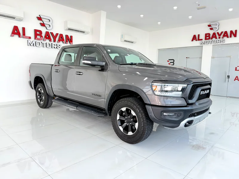 Dodge Ram Rebel DODGE RAM REBEL Four-Door Gray/Black Gulf 2022636120630411541126
