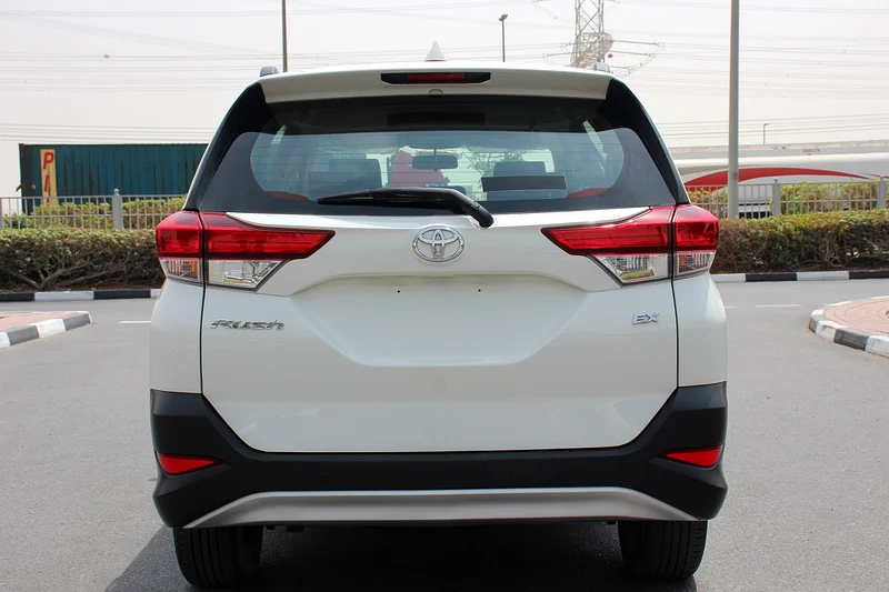 Full Service History Toyota Rush 2023 1.5L ( 805 x 60) EMI With  Without Downpayment 3000 salary63612448462338114