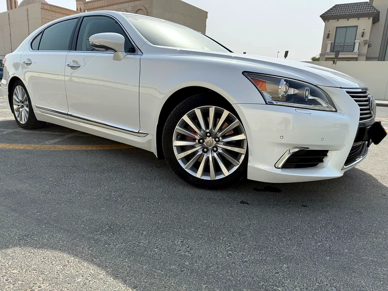 LEXUS LS460 L 2016 - GCC - FULL OPTION - FULL SERVICE HISTORY63612072937090111