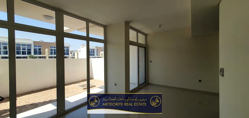 2 Single Row | Well Maintained 3BR Townhouse63741341789186113