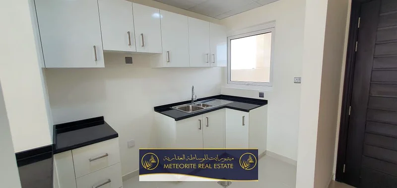 2 Single Row | Well Maintained 3BR Townhouse63741341789186114