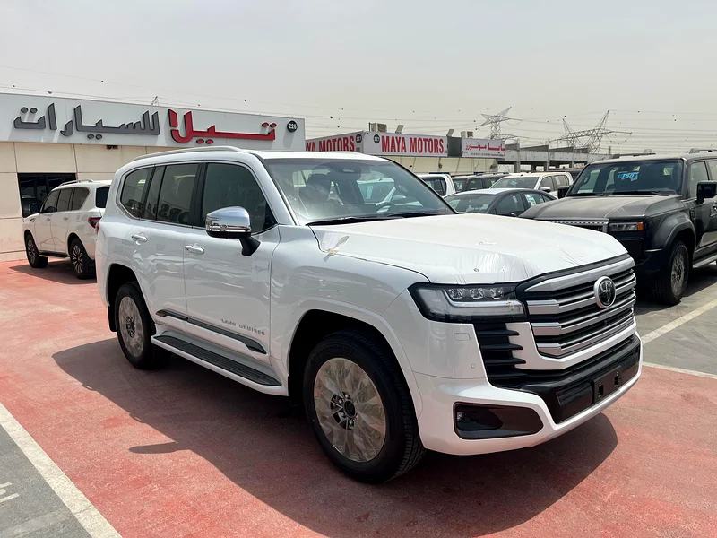 TOYOTA LANDCRUISER 3.5 VXR HYBRID WHITE 202563613129644930112
