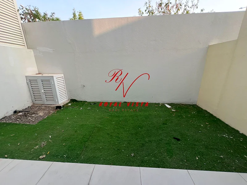 READY TO MOVE - SINGLE ROW - UNFURNISHED63741058108801114