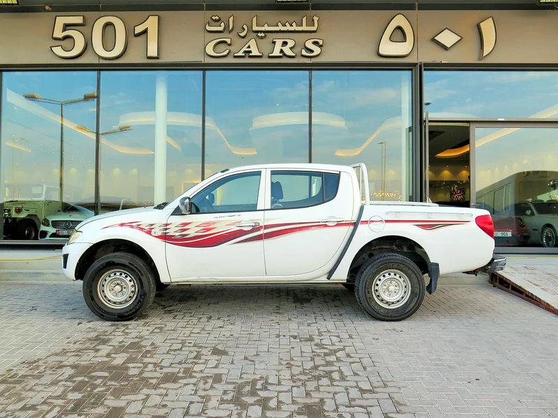 Mitsubishi L200 Double Cab 201263612069866882111