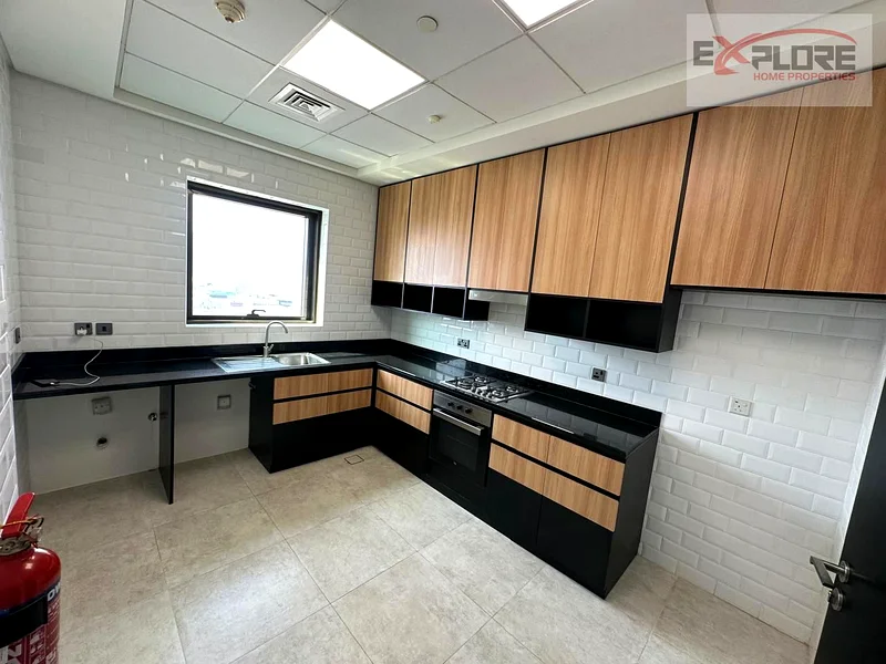 PRIME LOCATIOM | VACANT | APPARTMENT |63767748989441113