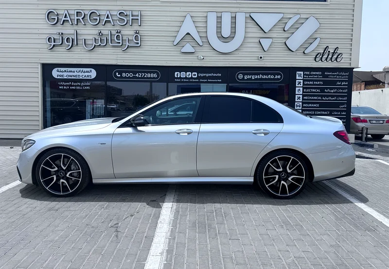 مرسيدس بنز E-Class E53 AMG - بدون حوادث - طلاء أصلي - مواصفات يابانية63613986071426111
