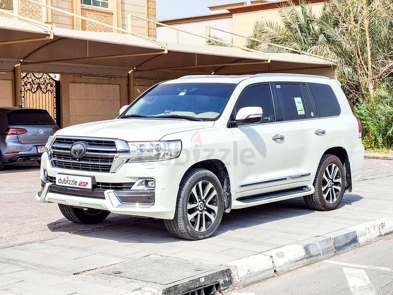 2766 درهم/شهريًا | تويوتا لاند كروزر VXR 2019 | مواصفات دول مجلس التعاون الخليجي | المرجع 36318263613129338369112