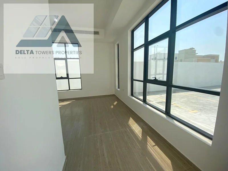 للإيجار شقة فاخرة من غرفة ومجلس، أول ساكن في أبوظبي - منطقة الشمخي 🔹63612099553923111