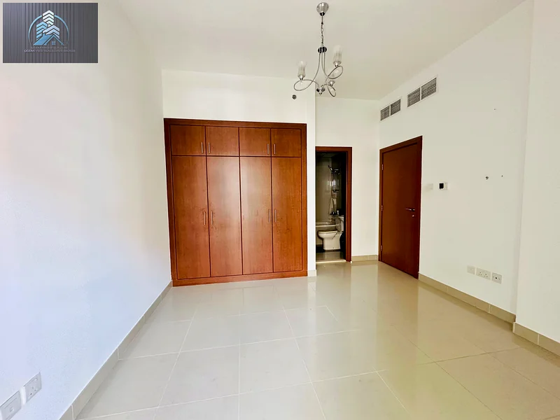 Front View / 2Bhk Hug Size / Prime location/ Affordable rent63654981855490114