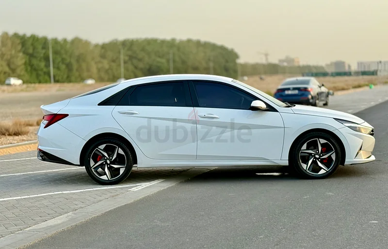 هيونداي إلنترا 1.6 GDI بعنوان نظيف63612087228673113