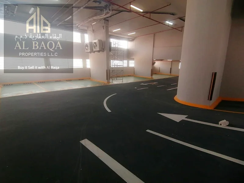 LUXURIOUS BRAND NEW ||| 2 MASTER BEDROOM ||| 01 BIG HALL ||| BIG CLOSE KITCHEN ||| 3 WASHROOM ||| 1 BIG BALCONY ||| FOR FAMILY ||| NEAR TO CHINA MALL63810043977475114