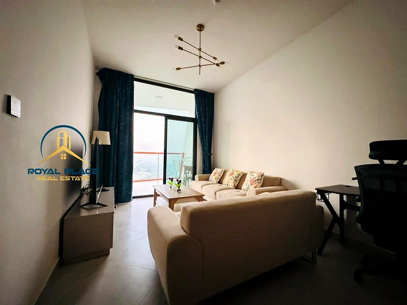 Chic Living with Balcony Views63740102515201114