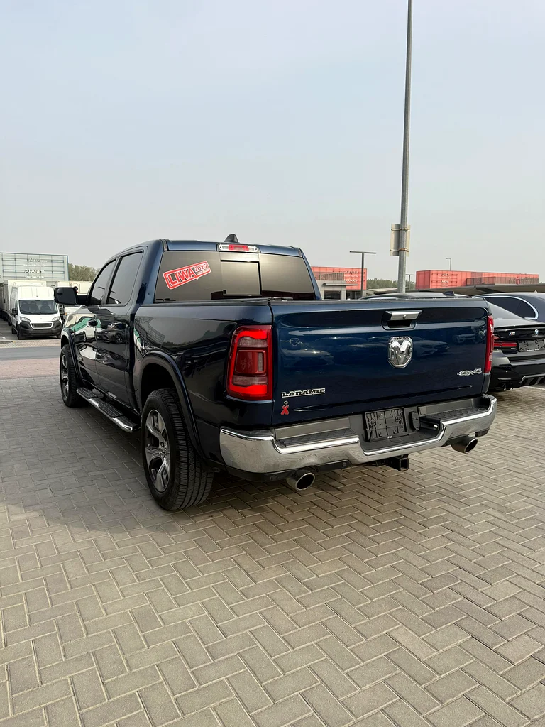 Dodge Laramie 5.7 full option 202063612063031937113