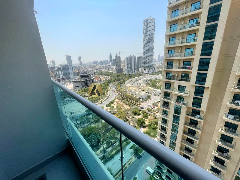 Ready to Move | Spacious | Circle Villas View63786429683458110