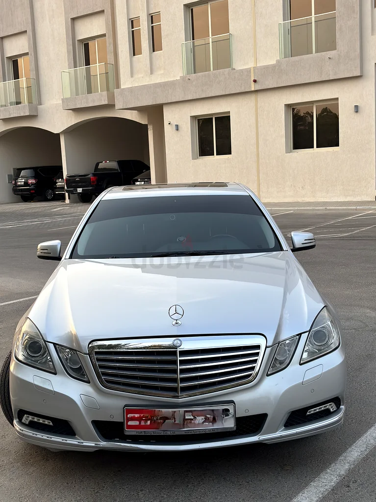 مرسيدس بنز E300 2010 | بدون حوادث | حالة ممتازة | 26.5 ألف درهم63613135129859111