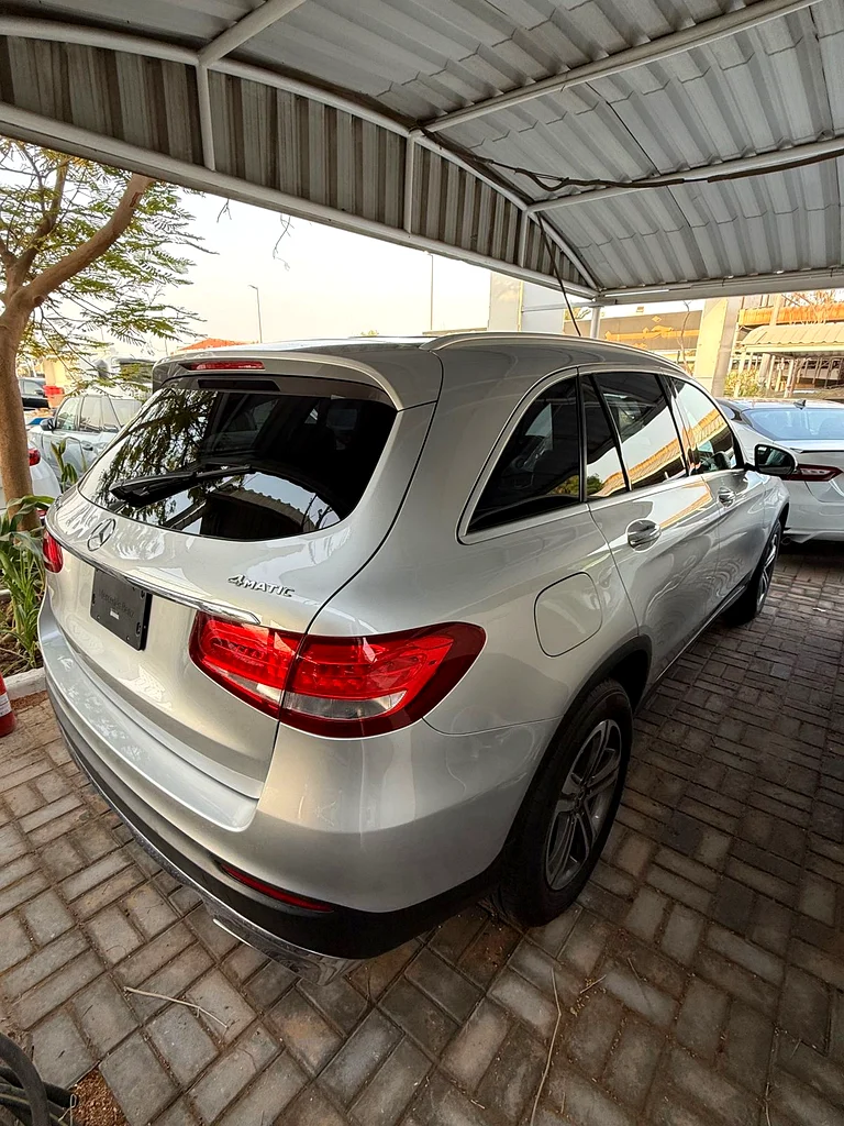مرسيدس بنز GLC 300 V حالة جيدة63613462013058113
