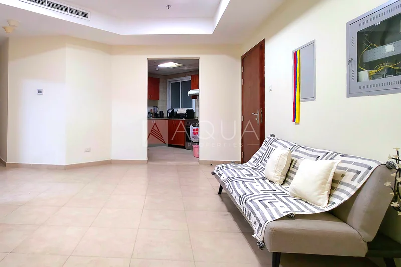 Prime Location | High Floor | Near Metro Station63749728817153110